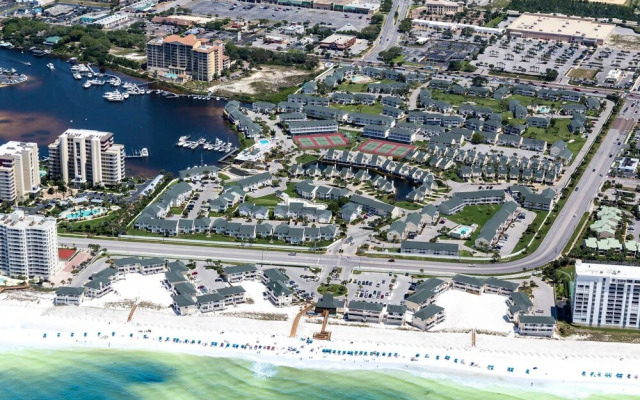 Sandpiper Cove 2019 Condo