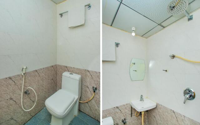 OYO 24374 Hotel Dwaraka