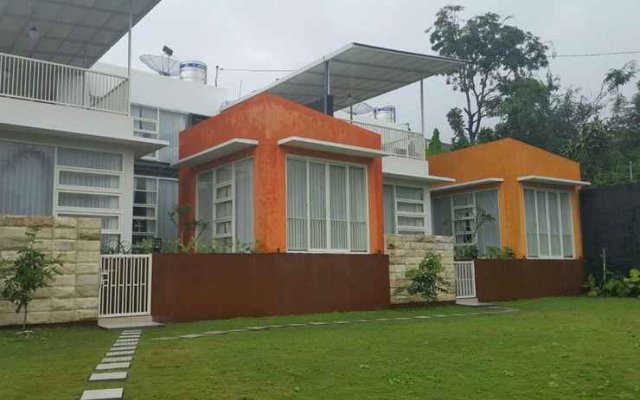 Comfortable 4BR Villa in Batu City at Villa Kapal