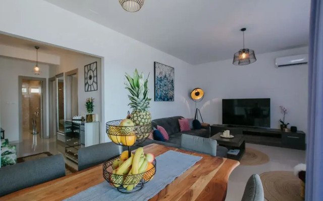 Scenic Sea View Apartment Trogir