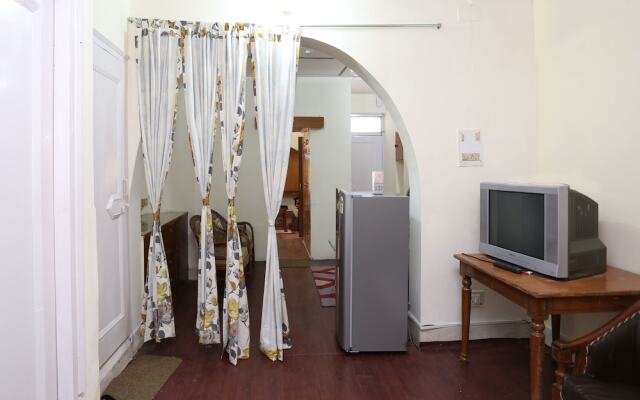 OYO 9730 Home 2 BHK Lake view Mall road