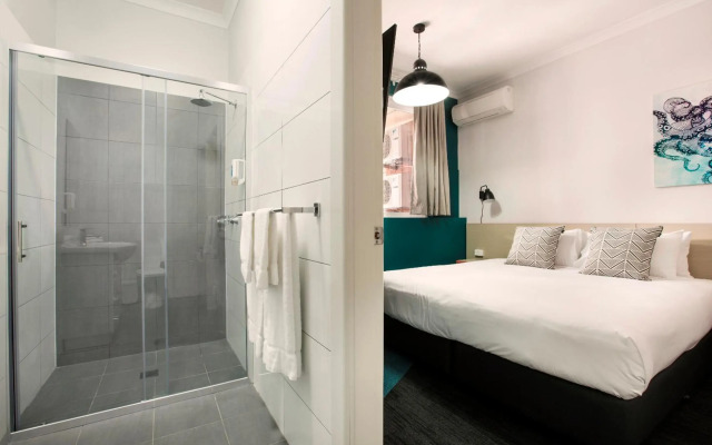 Greenacre Hotel