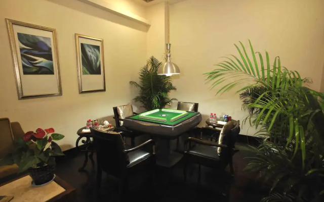 Xiangming Holiday Hotel