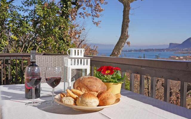 Centro Residenziale Benaco - CRB