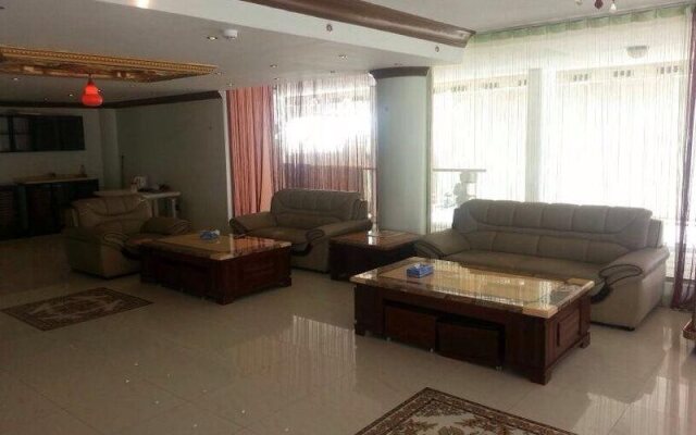 Marina Suites