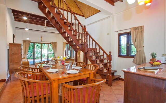 Unique Thai Style 4BR Pool Villa Nikkie