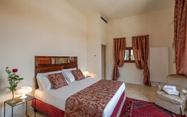 Ca' Longo Palace Apartments