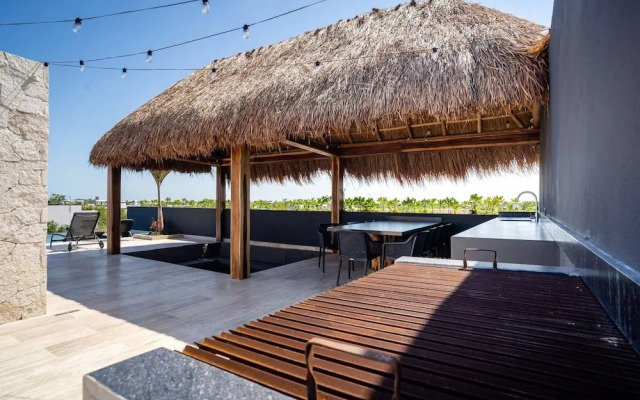 Studio Apt, Great Location, Amazing Rooftop Pool