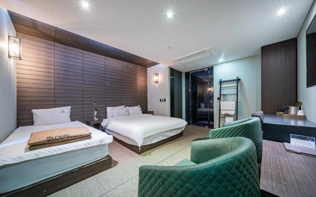 Louis Boutique Hotel