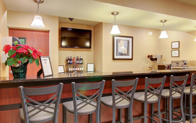 Cobblestone Inn & Suites - Steele