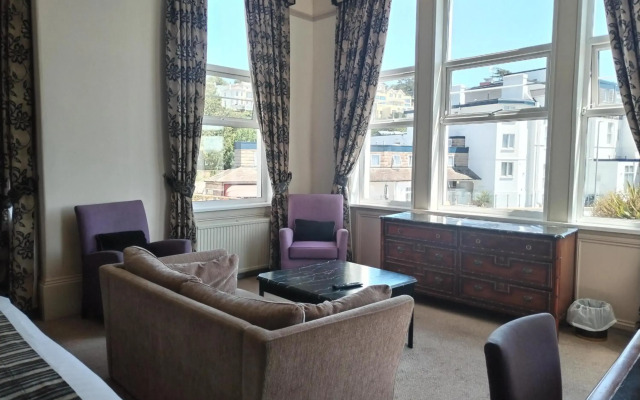 Abbey Sands Hotel