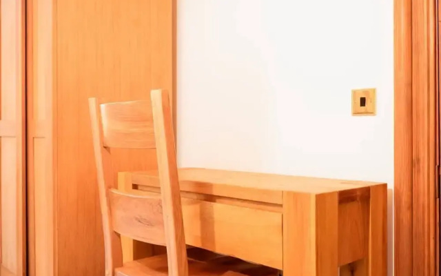 JOIVY 5 Bedroom Apt Near Meadows & George Square