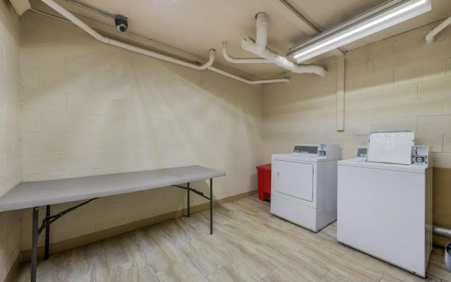 Red Roof Inn Hickory