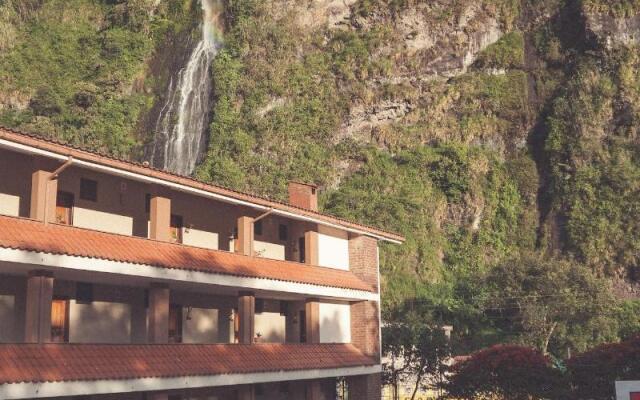 Sangay Spa Hotel