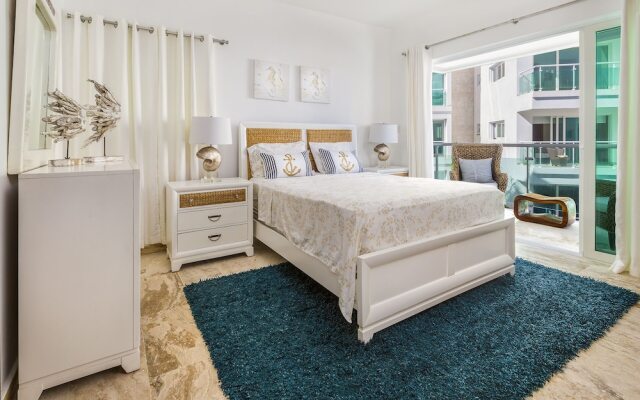 Escondido Bay Properties by Caribe Stays