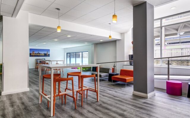 ibis Styles London Excel