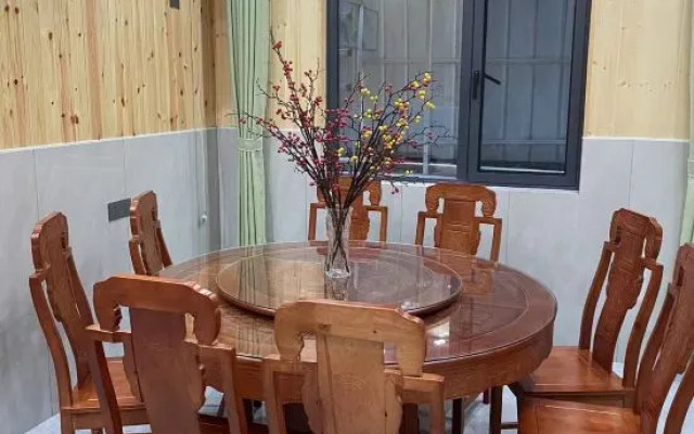 Nanmen Folk Restaurant Homestay
