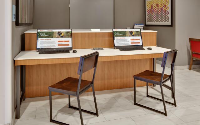 Holiday Inn Express Hotel & Suites Dallas - Duncanville by IHG