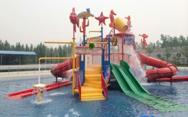 Longwan Hot Spring Hotel