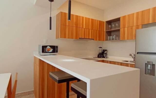 Elena 1 BR
