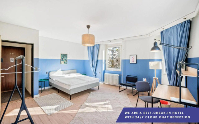 Becozy Self Check-in & Pop-up Hotel
