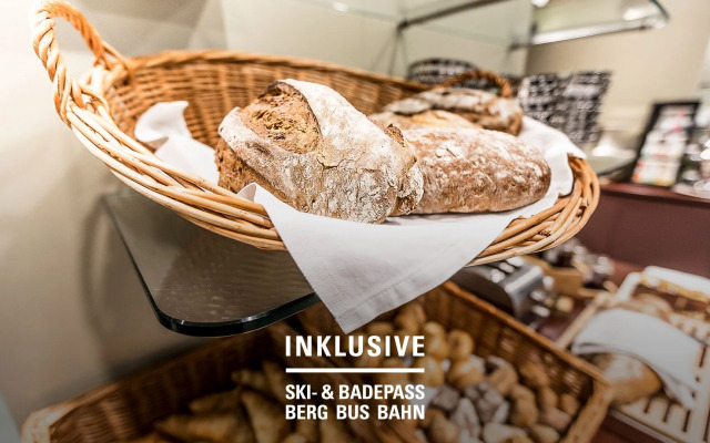 Badehotel Belvair Scuol