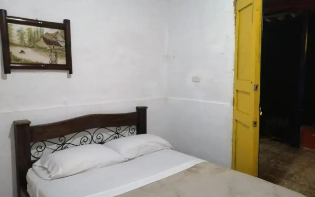 El Mocambo Hostel And Guest House
