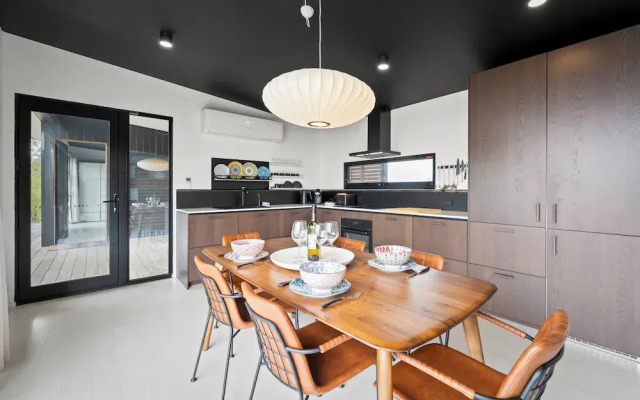 The Outlook on Mount Louis – 2 Bedroom