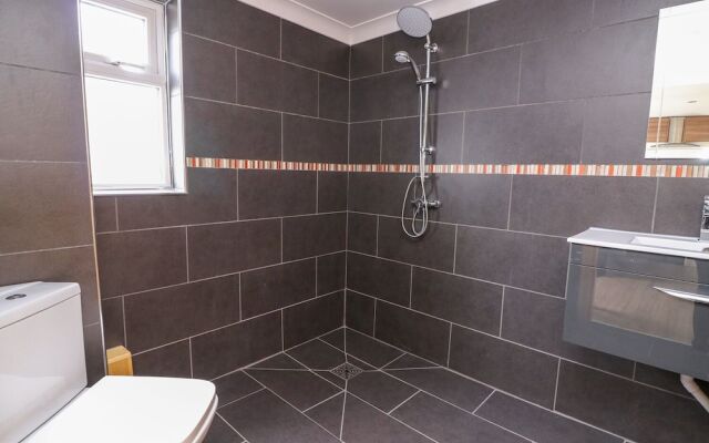 1 Poplar Terrace