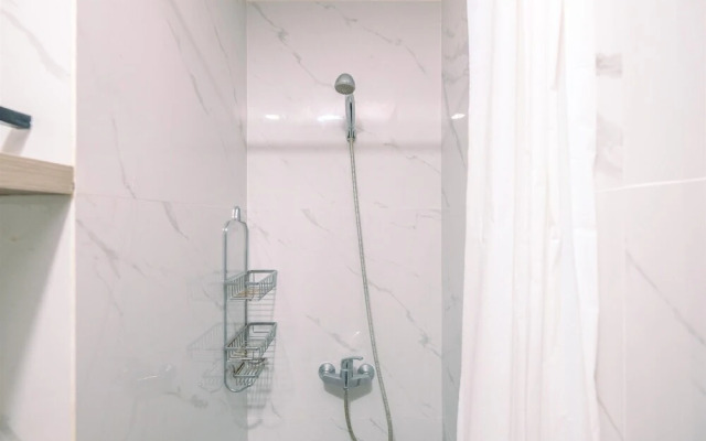 Stunning And Strategic 2Br Kemang Village Apartment
