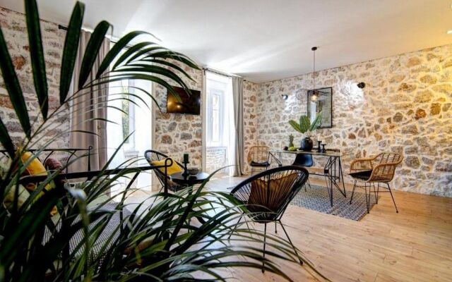 History House Moja Ti 1830