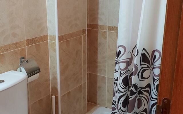 La Cinuelica R14 1st Flr Apt Pool Roof Terracel142