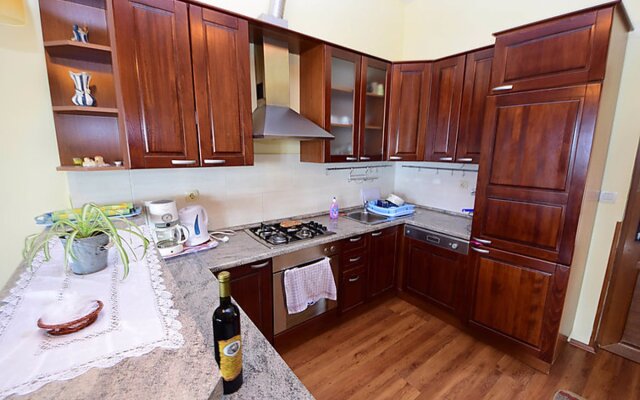 Apartment Lucic Tavernes 12380