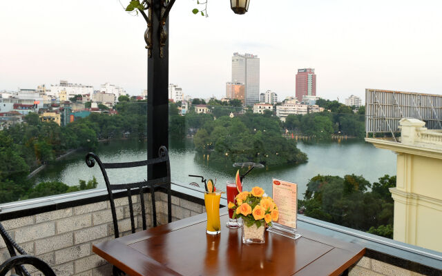 Centre Point Hanoi Hotel