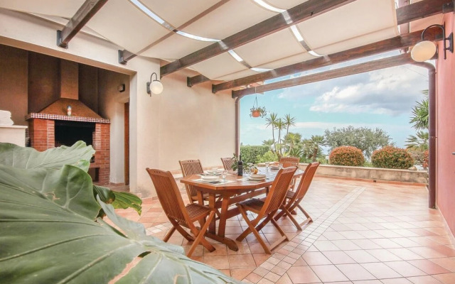 Vito House