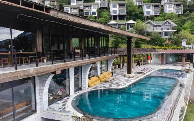 Sapa CatCat Hills Resort