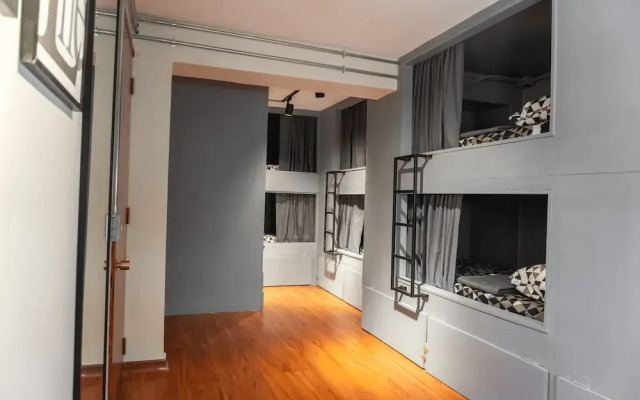 Hostel La Moneda