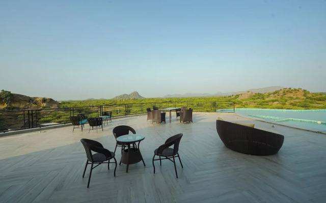 One Earth A Leopard Park Jawai