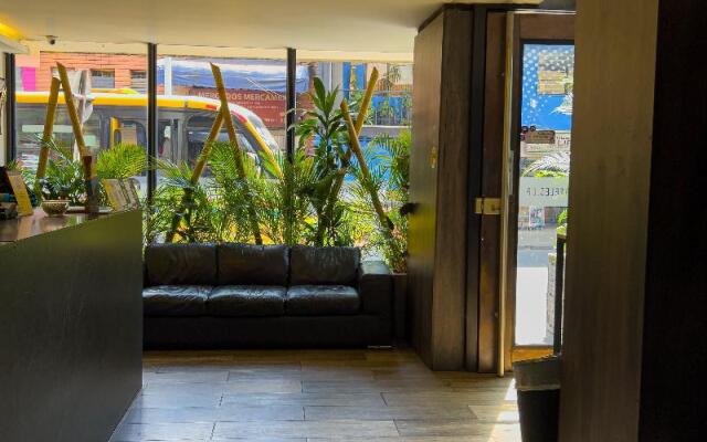 Hotel 47 Medellin Street