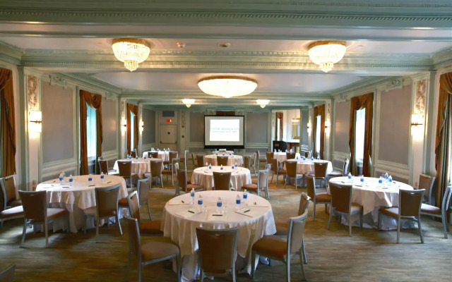 Castle Hotel & Spa