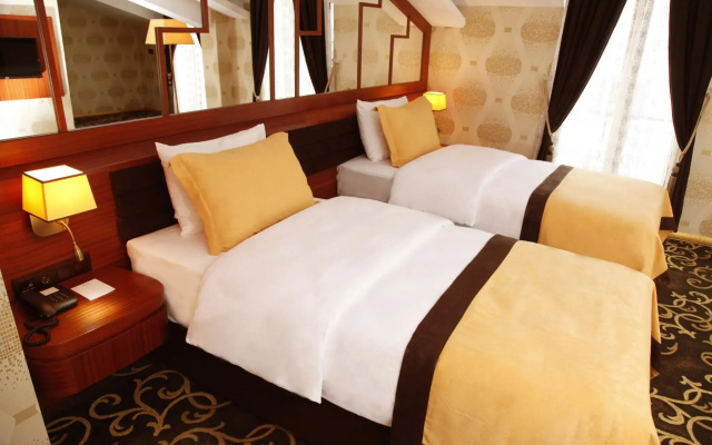 Grand Vuslat Hotel