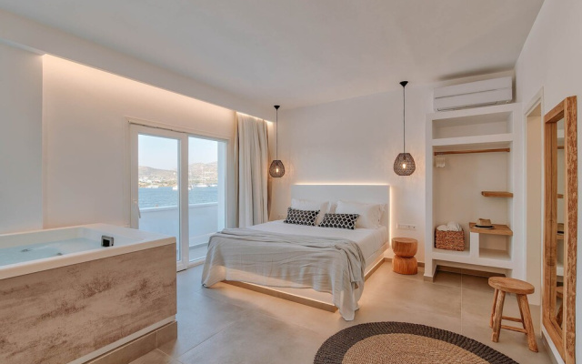 Nautica Suites