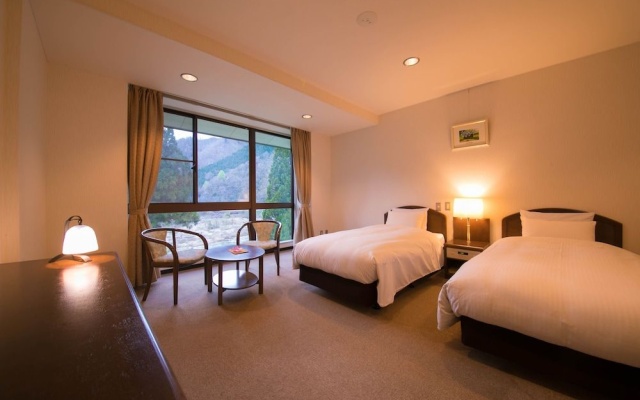 Hotel Furearu Izumi – Guest Rooms – Ono