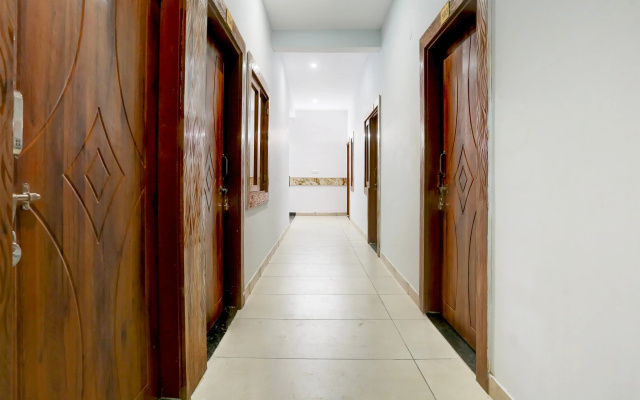 Hotel O by OYO Adinath Guest House