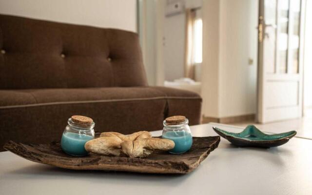 Seafront Apartment Kalamaki