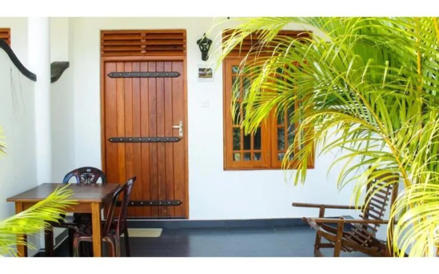 Vista Rooms Near Mirissa Beach 1