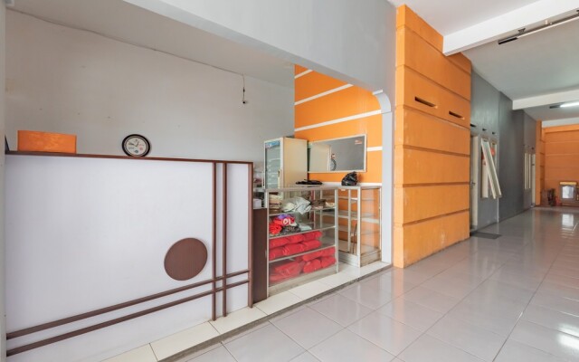 RedDoorz @ Merdeka Street Garut