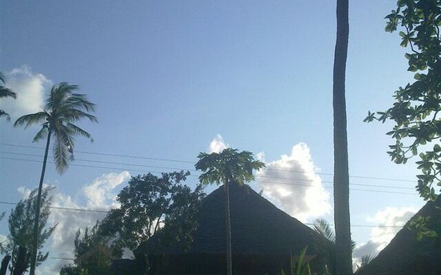 Domokuchu Beach Bungalows