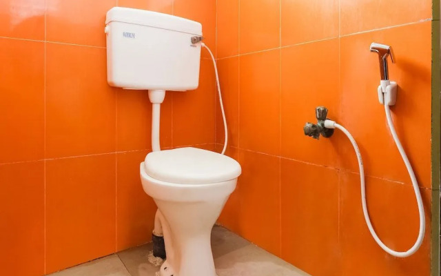 Hotel Hoysala Deluxe Lodging by OYO Rooms