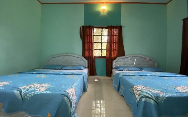 OYO 90286 Yuna Bamboo Rest & Stay